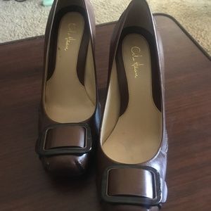 Cole Hahn Brown Leather Buckle Pumps size 6.5